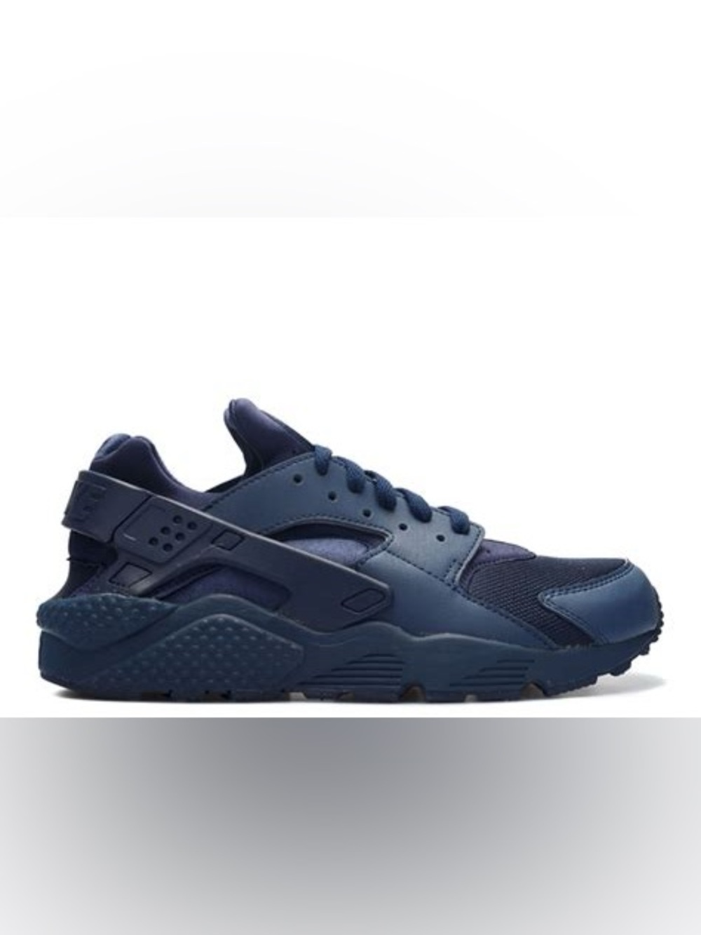 Nike Men’s Huarache Low Top Sneakers - Dark Navy